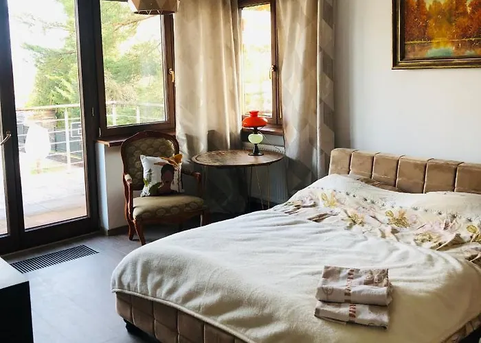 Nad Jeziorem W Warszawie Вилла