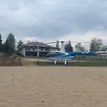 Nad Jeziorem W Warszawie *