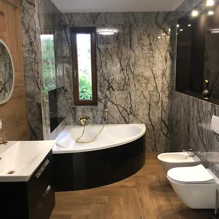 Nad Jeziorem W Warszawie